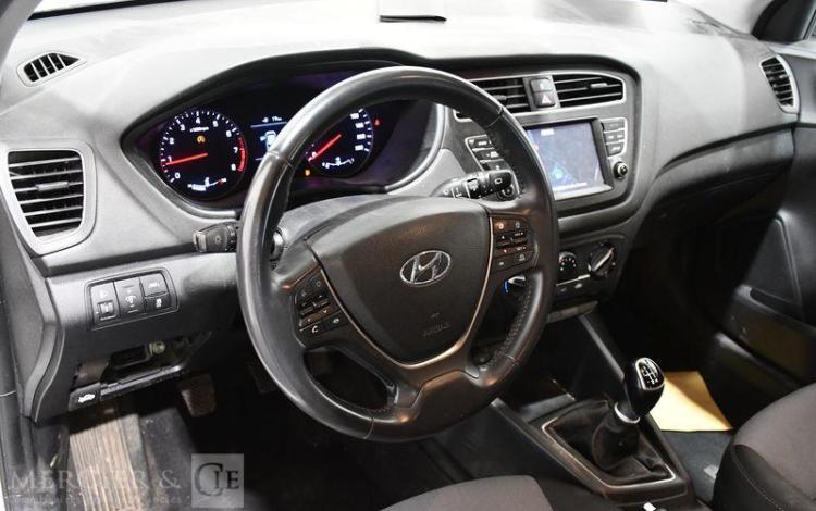 HYUNDAI I20 1.0 T-GDI 100 BUSINESS à vendre pour pieces sans carte grise BLANC FJ-744-RL