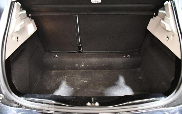 RENAULT ZOE ZEN R90 NOIR FJ-824-ST