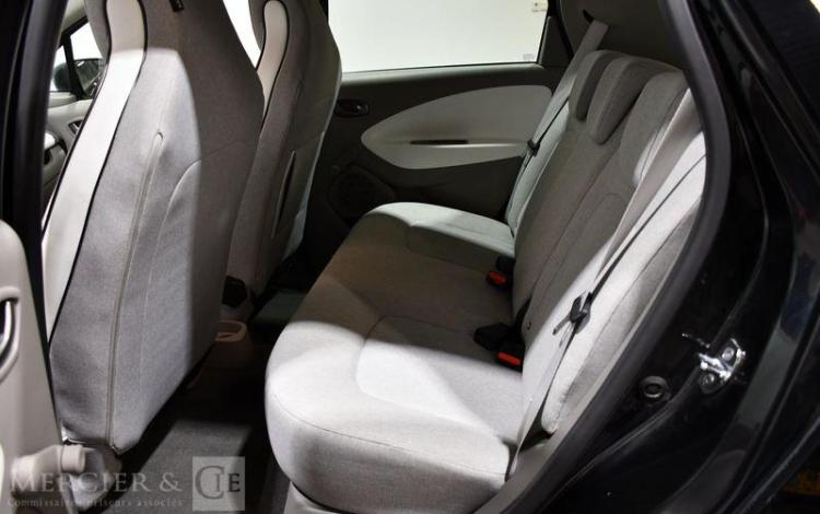 RENAULT ZOE ZEN R90 NOIR FJ-824-ST
