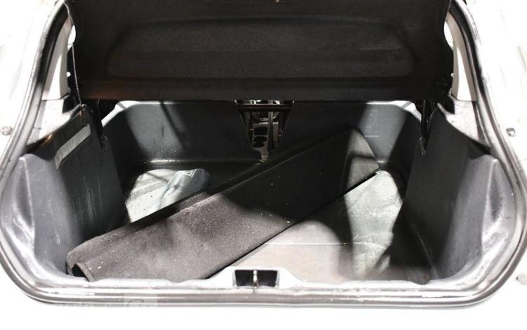 RENAULT CLIO STE REVERSIBLE BUSINESS DCI 75 BLANC FK-101-GG