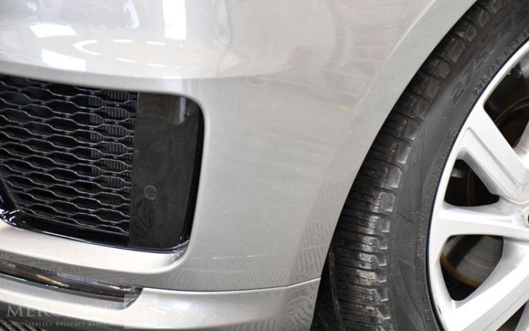 LAND ROVER RANGE ROVER 2.0 P400E 404H 300 PHEV HYBRID HSE 4WD BVA
E vente à pro unqiuement GRIS FK-169-AE