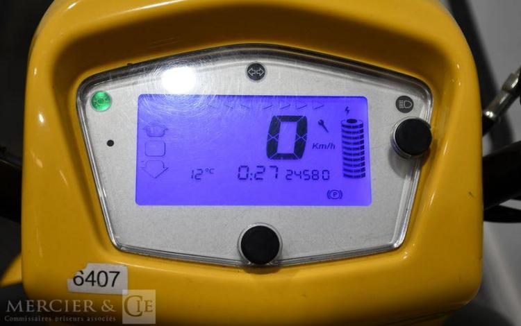 LIGIER STABY JAUNE FK-839-VZ