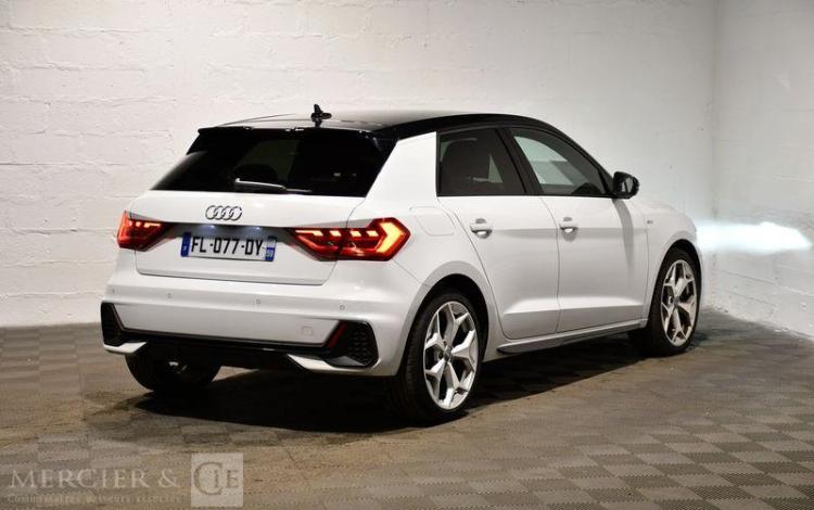 AUDI A1 SPORTBACK 35 1,5 TFSI 150CH SLINE BLANC FL-077-DY