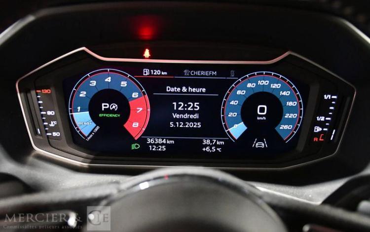 AUDI A1 SPORTBACK 35 1,5 TFSI 150CH SLINE BLANC FL-077-DY