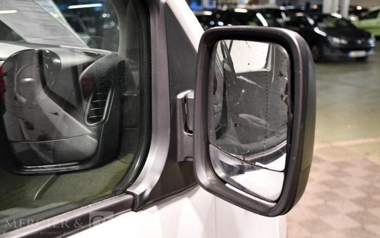 RENAULT TRAFIC FOURGON 2.0 DCI 120 1T2 L1H1 GRAND-CONFORT BLANC FL-612-BF