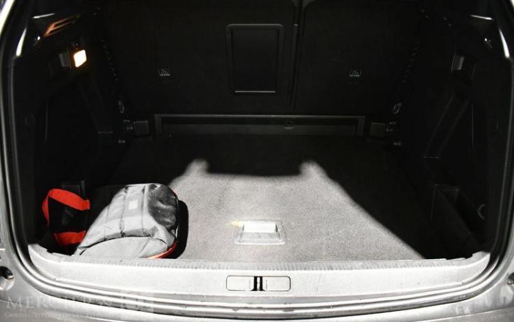 PEUGEOT 3008 ALURE BLUEHDI 130 S&S NOIR FL-662-AE