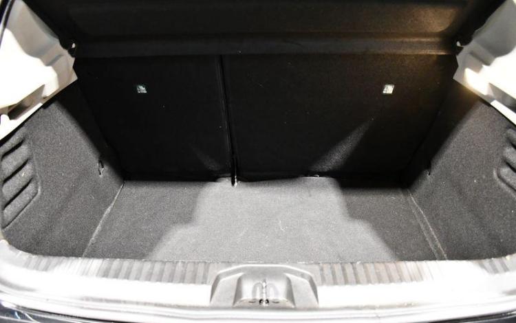 RENAULT CLIO BUSINESS BLUE DCI 85 NOIR FL-924-AY