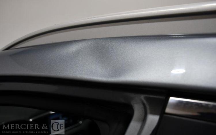 KIA SPORTAGE 136 GTL PREMIUM GRIS FM-509-JE