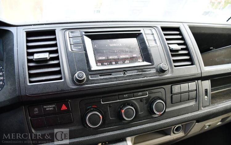 VOLKSWAGEN T6 FOURGON T6 2.0 TDI 150 2T8 L1H1 BUSINESS LINE BLANC FM-645-RK