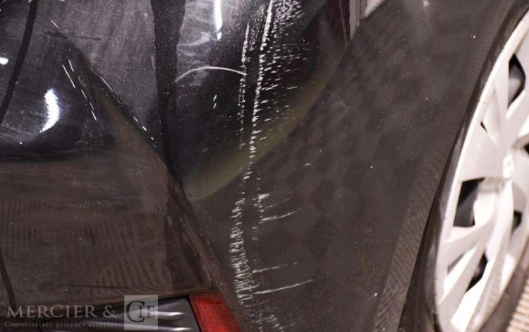 TOYOTA YARIS 3 100 H FRANCE BUSINESS NOIR FM-686-FP