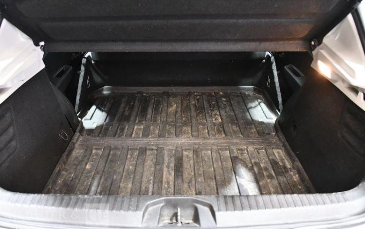 RENAULT CLIO SOCIETE 1.5 BLUEDCI 85 AIR BLANC FN-513-RM