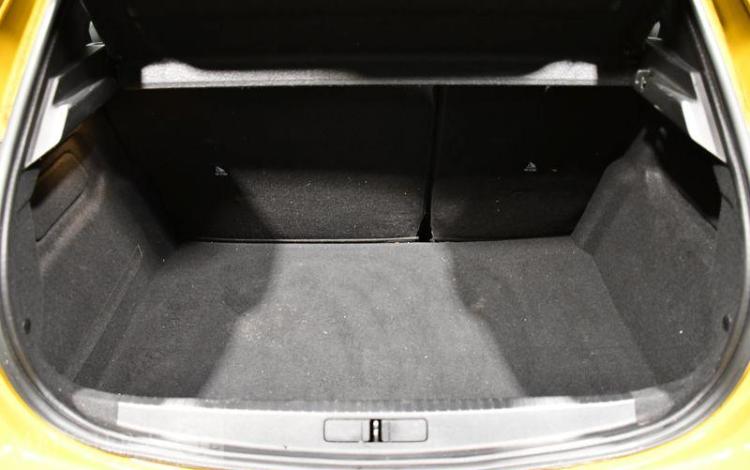 PEUGEOT 208 1,2 PURE TECH ACTIVE BUSINESS S&S JAUNE FQ-289-WS