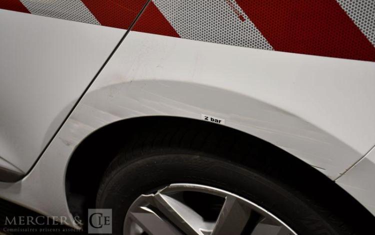 RENAULT CLIO BUSINESS BLUE DCI 85 BLANC FQ-371-TK