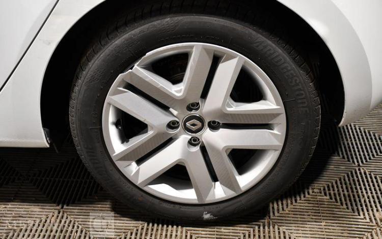 RENAULT CLIO BUSINESS BLUE DCI 85 BLANC FQ-371-TK