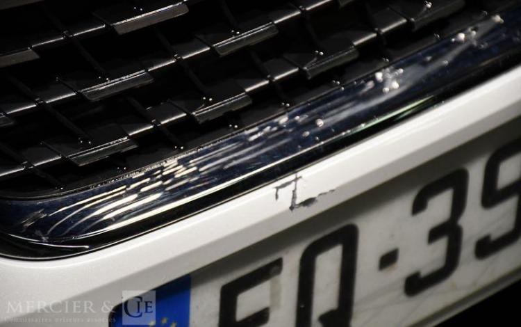 PEUGEOT 5008 1,5 BLUEHDI BLANC FQ-392-PF