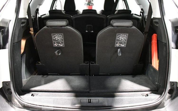 PEUGEOT 5008 1,5 BLUEHDI BLANC FQ-392-PF