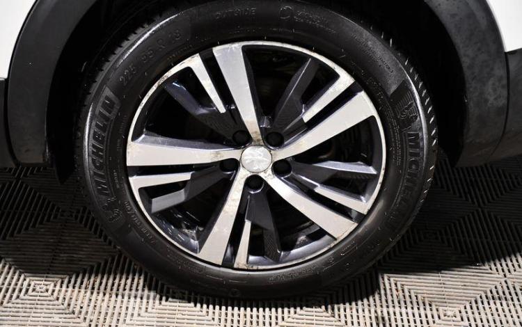 PEUGEOT 5008 1,5 BLUEHDI BLANC FQ-392-PF