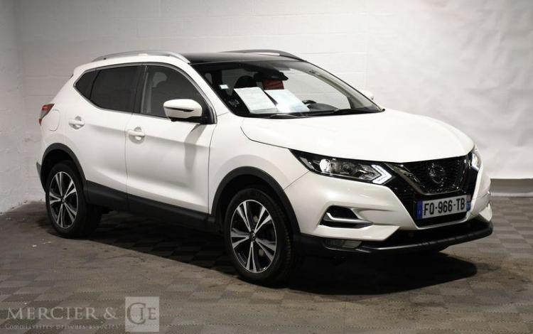 NISSAN QASHQAI DCI 115 N-CONNECTA BLANC FQ-966-TB