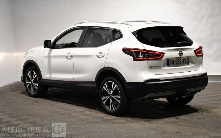 NISSAN QASHQAI DCI 115 N-CONNECTA BLANC FQ-966-TB