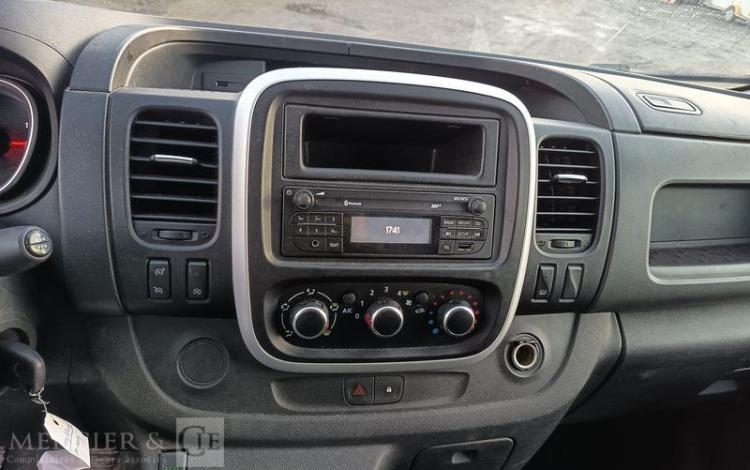 RENAULT TRAFIC 1.6 DCI 95 1T0 L1H1 GRAND-CONFORT 97292 KMS – ANNEE 2020 BLANC FR-824-RH