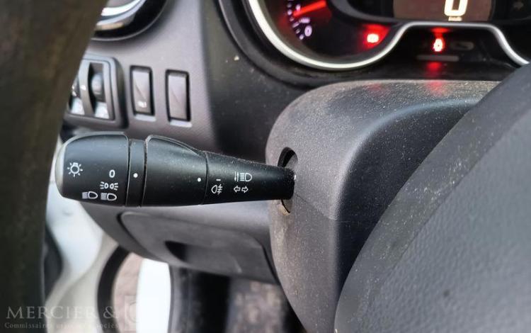 RENAULT TRAFIC 1.6 DCI 95 1T0 L1H1 GRAND-CONFORT 97292 KMS – ANNEE 2020 BLANC FR-824-RH