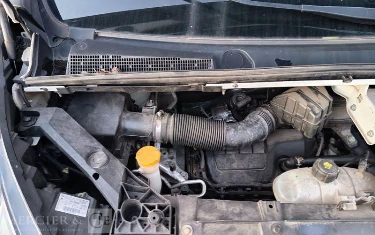 RENAULT TRAFIC 1.6 DCI 95 1T0 L1H1 GRAND-CONFORT 97292 KMS – ANNEE 2020 BLANC FR-824-RH