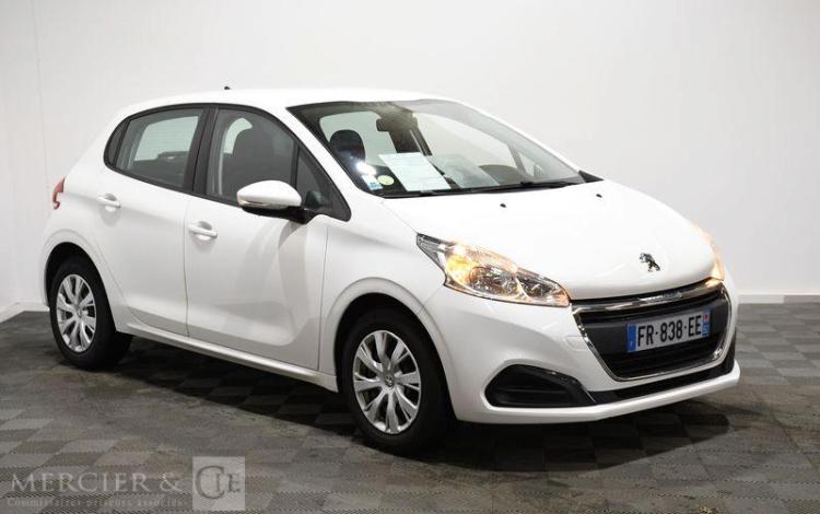 PEUGEOT 208 AFFAIRE 5P PREMIUM BLUE HDI BLANC FR-838-EE