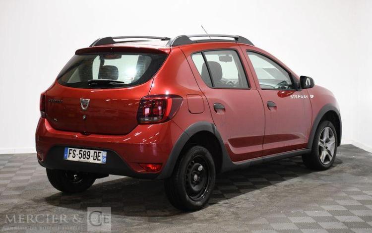 DACIA SANDERO URBAN STEPWAY SCE 75 ROUGE FS-589-DE