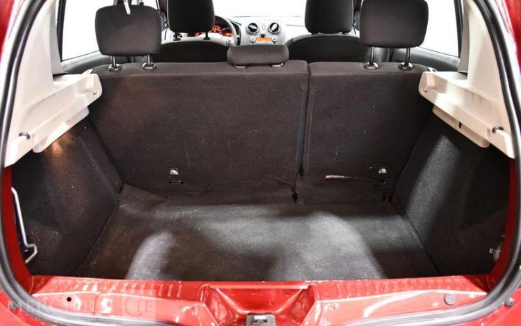 DACIA SANDERO URBAN STEPWAY SCE 75 ROUGE FS-589-DE