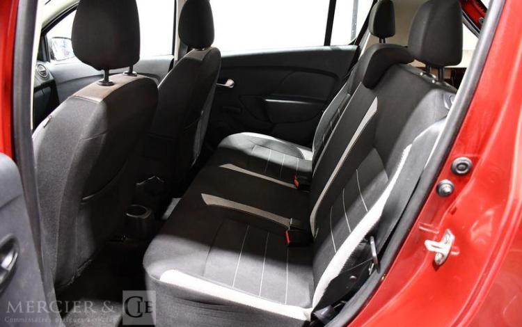 DACIA SANDERO URBAN STEPWAY SCE 75 ROUGE FS-589-DE