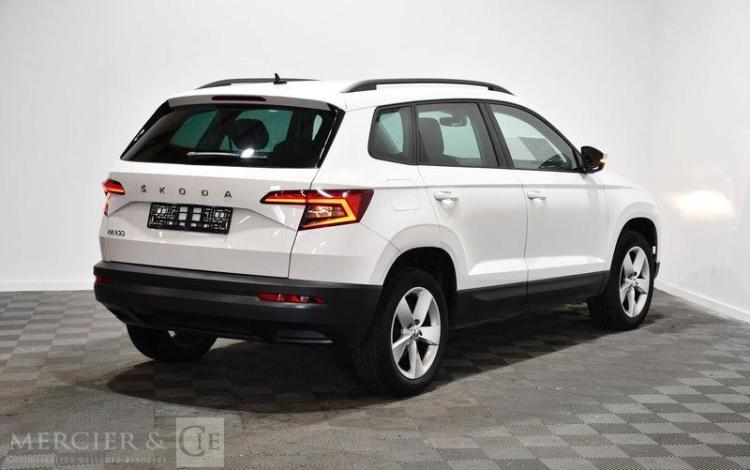 SKODA KAROQ 1.6 TDI 115 BUSINESS DSG BLANC FS-970-DS