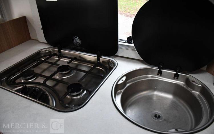 CAMPING CAR CAPUCINE CARADO – FIAT 2.3L 140 CV  FT-166-GN