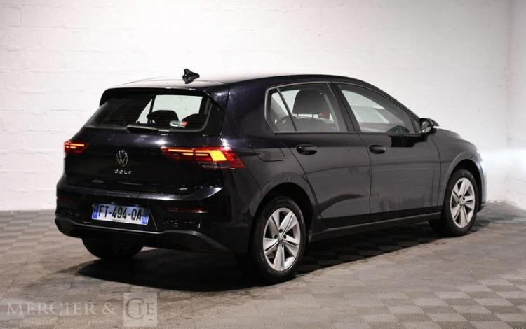 VOLKSWAGEN GOLF A8 2,0 TDI 115 NOIR FT-494-QA