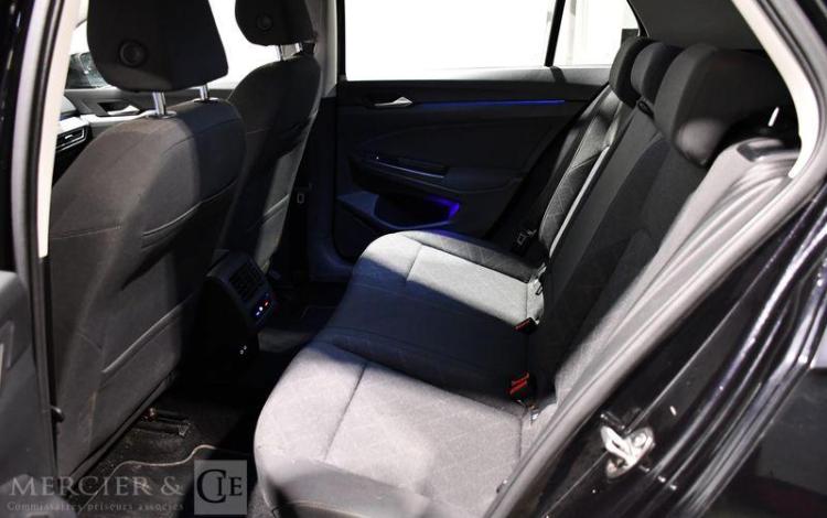 VOLKSWAGEN GOLF A8 2,0 TDI 115 NOIR FT-494-QA