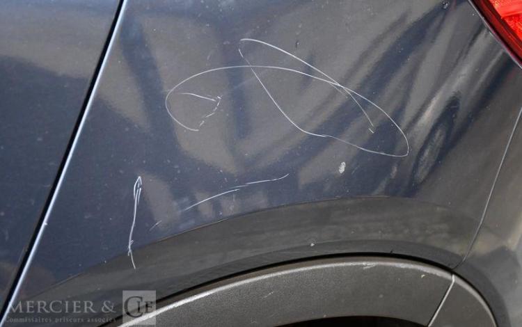 VOLVO XC40 T5 BUSINESS BLEU FT-816-EK