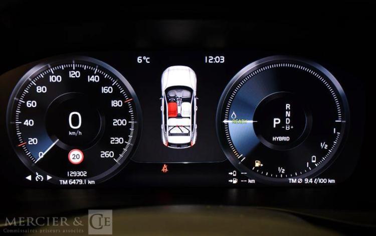 VOLVO XC40 T5 BUSINESS BLEU FT-816-EK