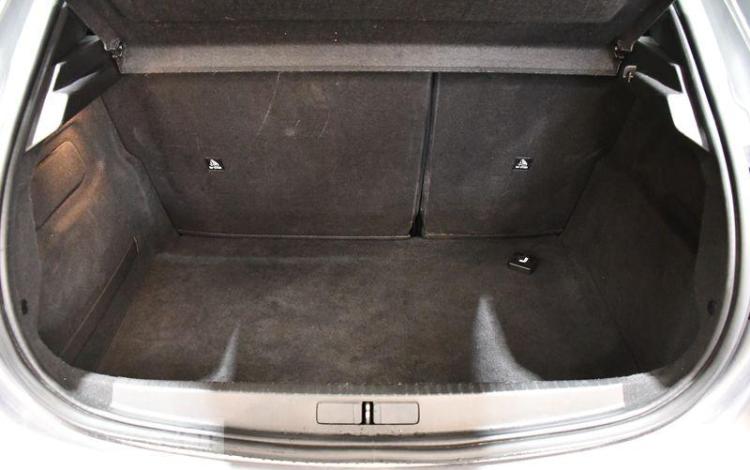 PEUGEOT 208 PURE TECH 100 S&S EAT8 GT GRIS FW-243-BP