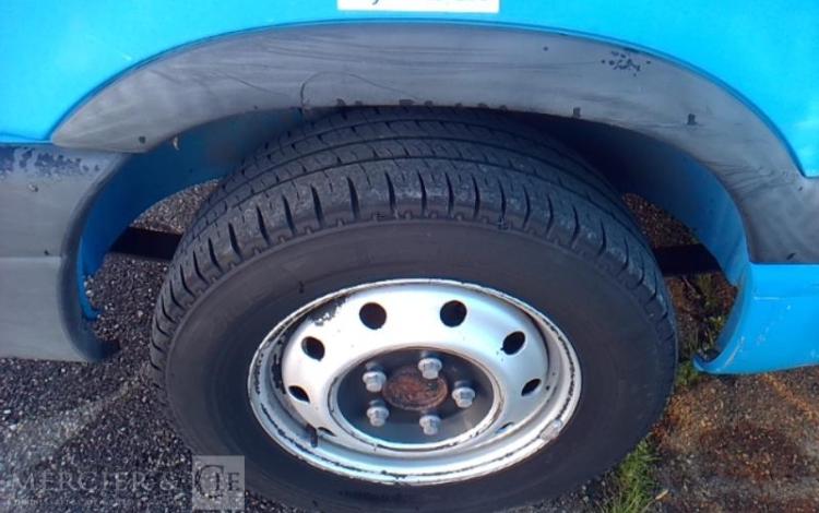 RENAULT MASTER 2.5 DCI 100 35 L2H2 CONFORT BLEU FW-252-XN