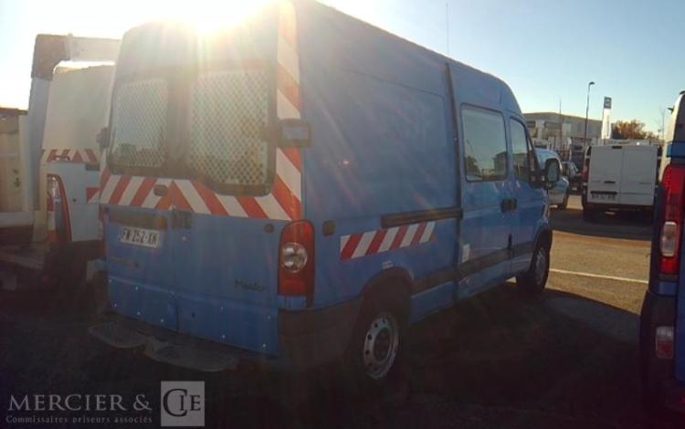 RENAULT MASTER 2.5 DCI 100 35 L2H2 CONFORT BLEU FW-252-XN