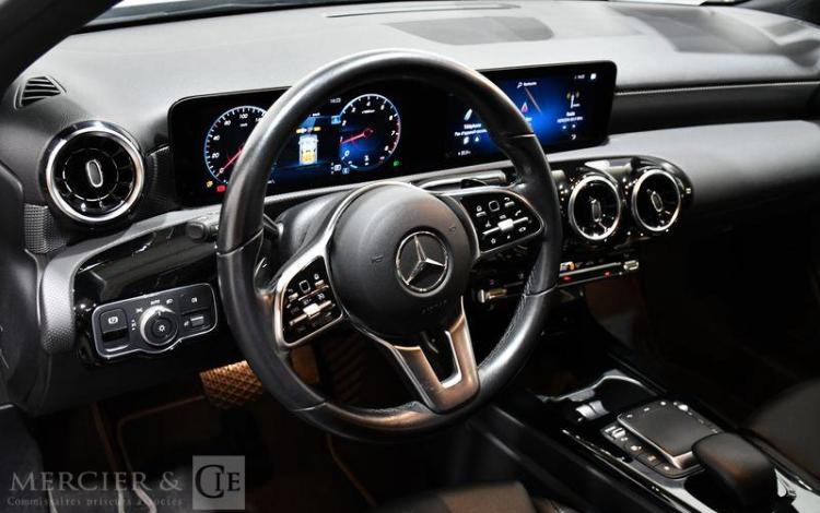 MERCEDES CLASSE A 180 PROGRESSIVE LINE NOIR FW-437-FG