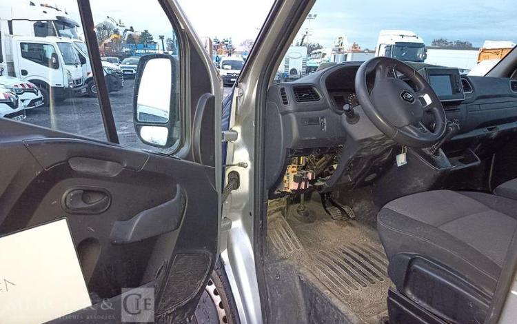 RENAULT MASTER BLEU FW-493-FB