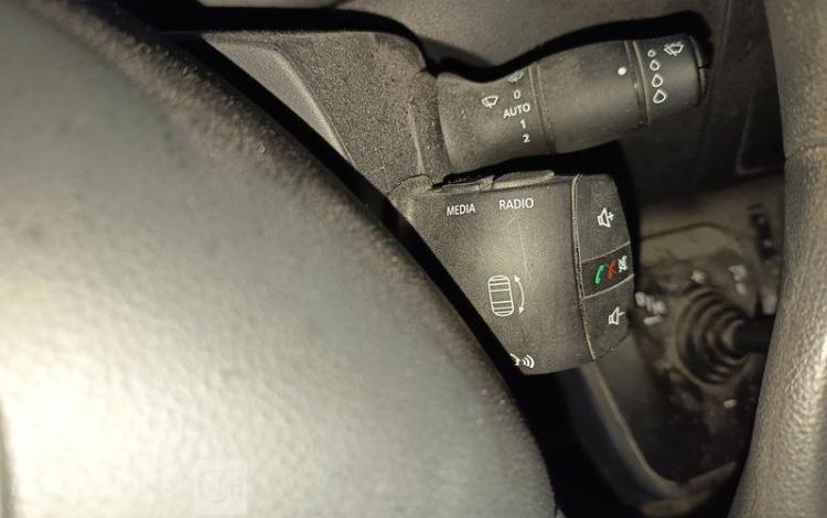 RENAULT MASTER BLEU FW-493-FB