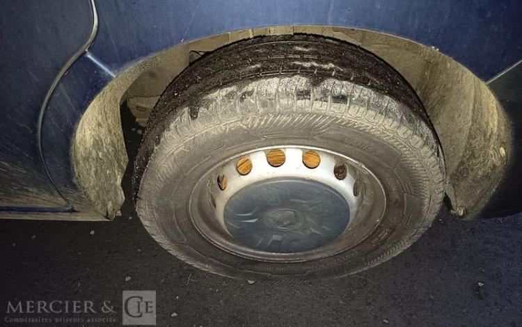 RENAULT MASTER BLEU FW-493-FB