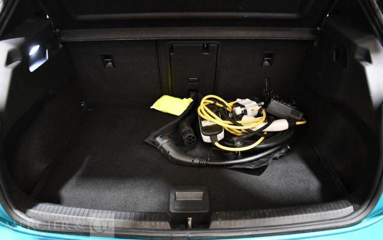 VOLKSWAGEN ID3 VERT FW-784-FF