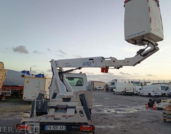 IVECO DAILY 35S14H AVEC NACELLE FRANCE ELEVATEUR 141 TLE – 12M – 344 HEURES- AN 2020 BLANC FW-805-AX