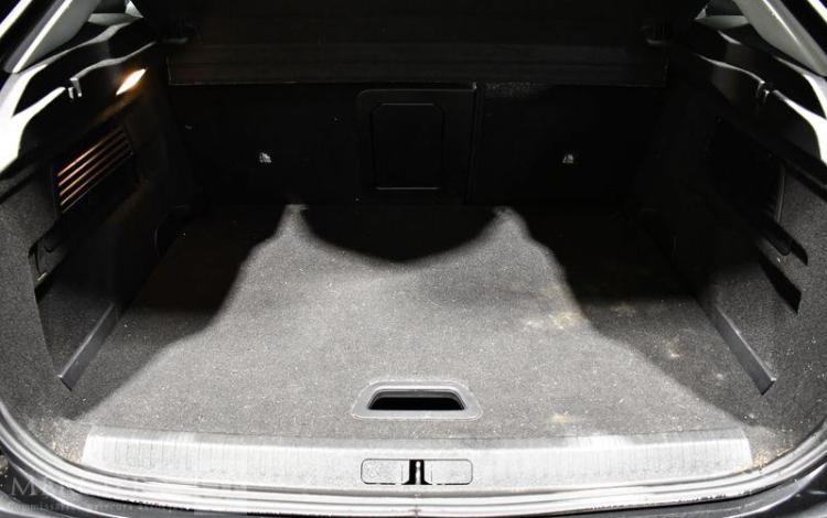 CITROEN C4 BLUEHDI 130 S&S EAT8 FEEL NOIR FY-008-QE