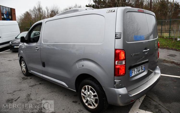 PEUGEOT EXPERT 2.0 BLUEHDI 120 L2 ASPHALT GRIS FY-744-RL