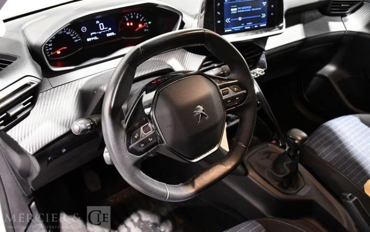 PEUGEOT 208 STE 1,6 BLUE HDI 100 PREMIUM PACK BLANC FZ-500-FH