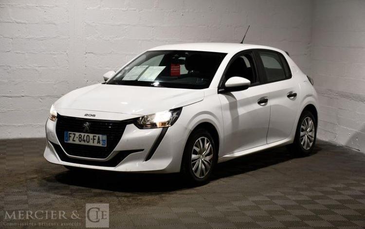 PEUGEOT 208 STE 1,6 BLUE HDI 100 PREMIUM PACK BLANC FZ-840-FA