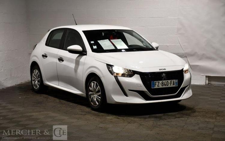 PEUGEOT 208 STE 1,6 BLUE HDI 100 PREMIUM PACK BLANC FZ-840-FA